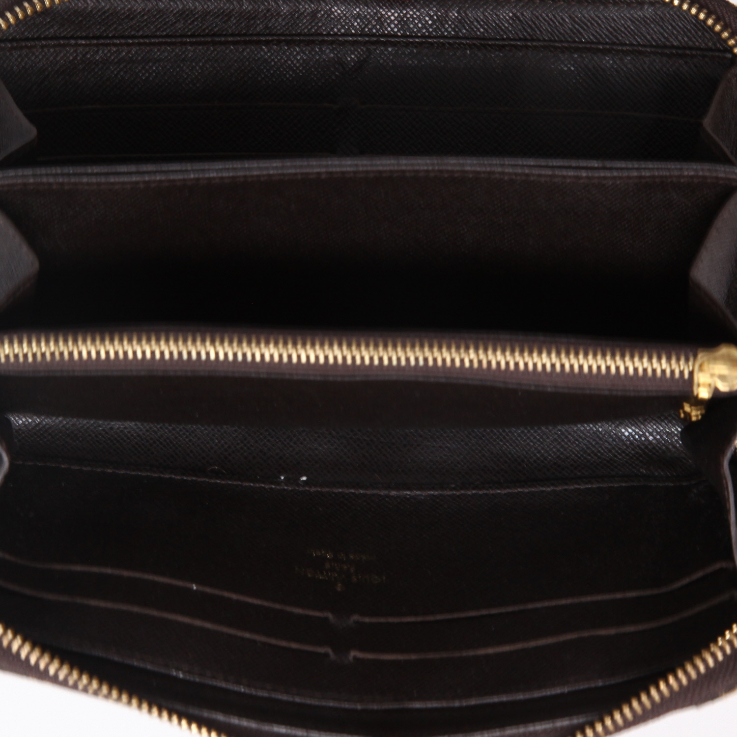 Louis Vuitton  Zippy wallet  in brown monogram canvas - Detail D3