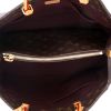 Bolso de mano Louis Vuitton  Montaigne en lona Monogram marrón y cuero natural - Detail D3 thumbnail