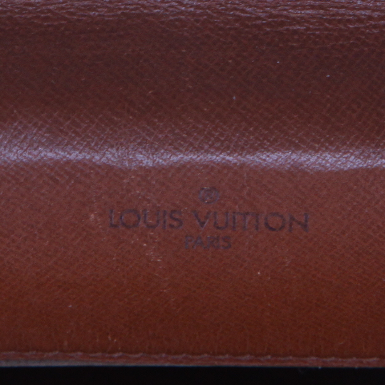 Louis Vuitton  Porte documents Voyage en toile monogram enduite marron et cuir marron - Detail D2