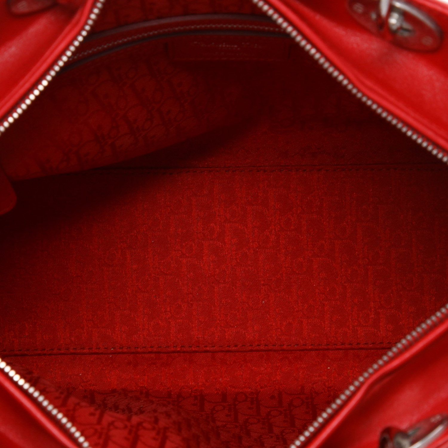 Sac à main Lady Dior en cuir cannage rouge - Detail D3