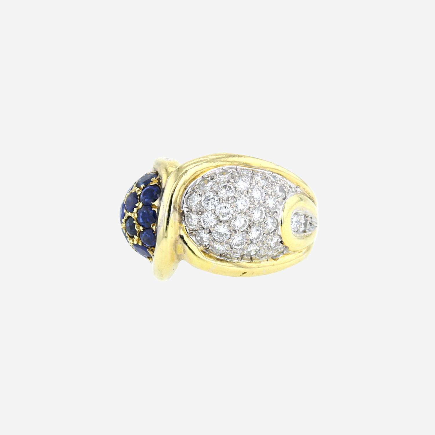 Bague Vintage  en or jaune, saphirs et diamants