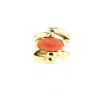 Vintage  ring in yellow gold and coral - 360 thumbnail