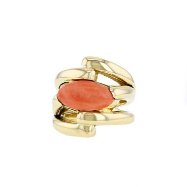 Bague Vintage  en or jaune et corail