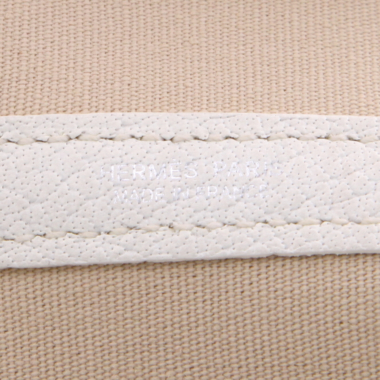 Shopping bag Hermès  Garden Party in tela beige e pelle bianca - Detail D2
