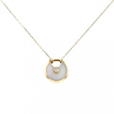 Collar Cartier Amulette modelo pequeño de oro amarillo, nácar y diamante Collar Cartier Amulette modelo pequeño de oro amarillo, nácar y diamante