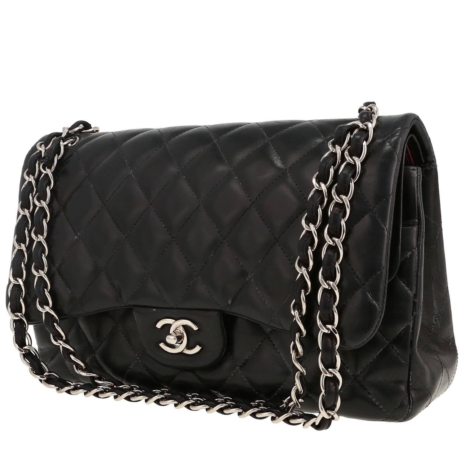 Bolso bandolera Chanel  Timeless Jumbo en cuero acolchado negro
