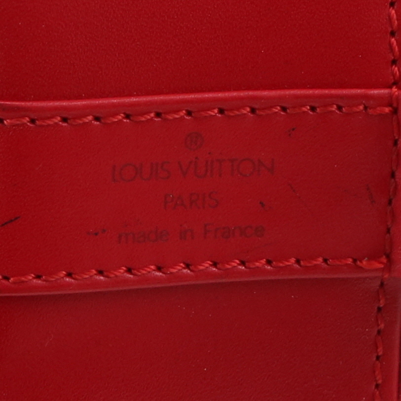 Louis Vuitton  Randonnée backpack  in red epi leather - Detail D2