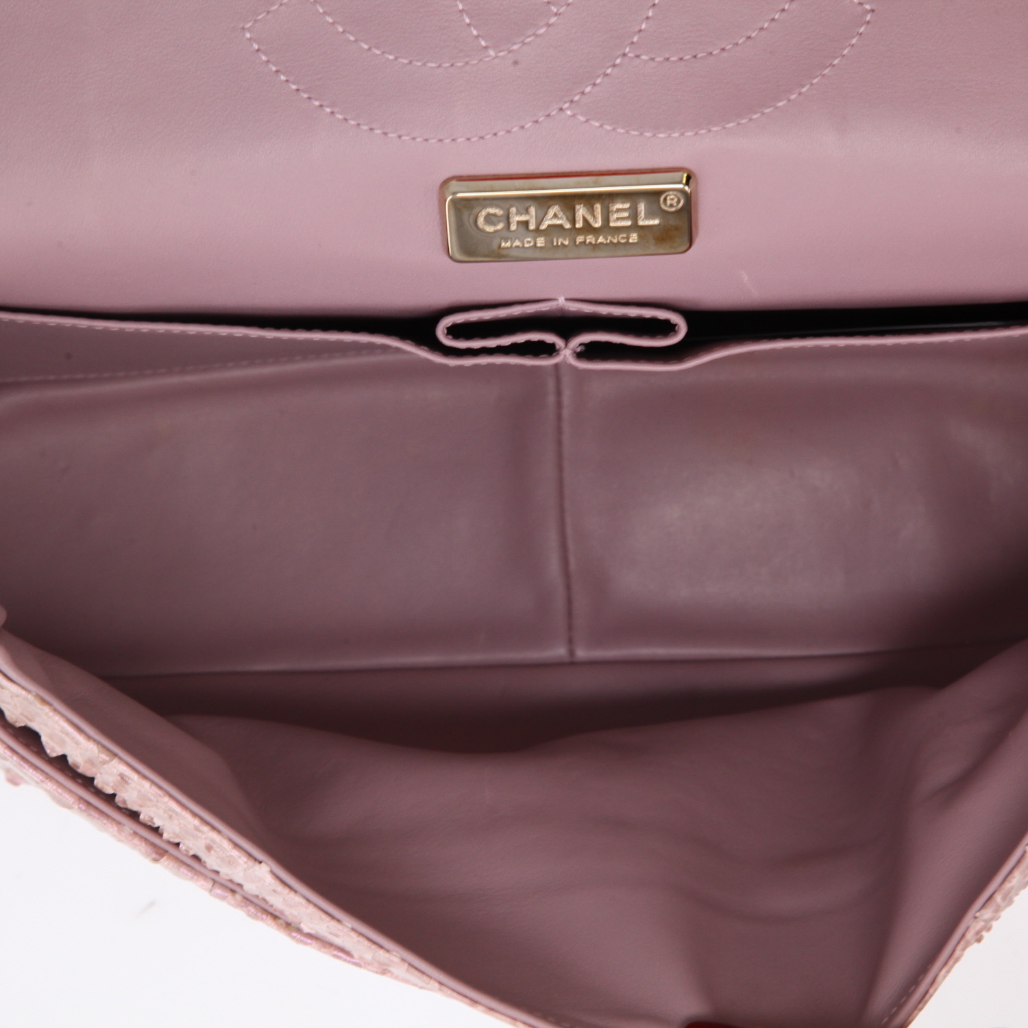 Chanel  Timeless Jumbo handbag  in pink python - Detail D3