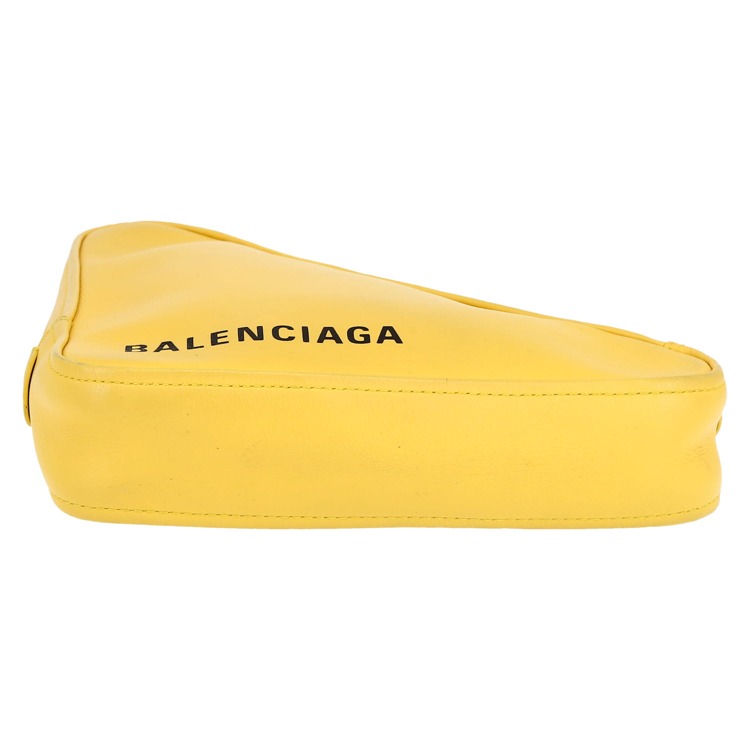Bolsito de mano Balenciaga  Triangle Duffle en cuero amarillo - Detail D1