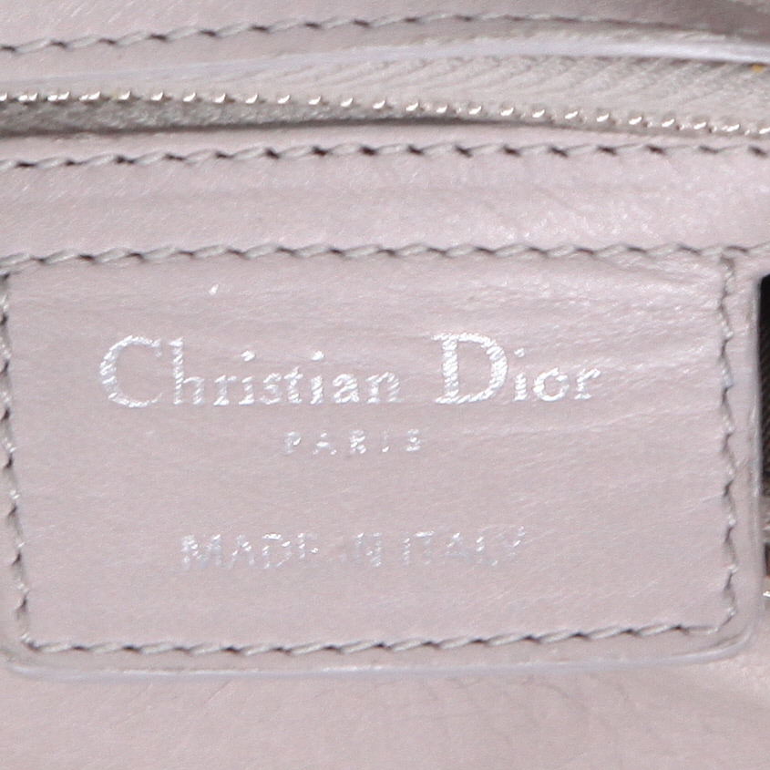 Dior  Granville handbag  in Gris Perle leather cannage - Detail D2