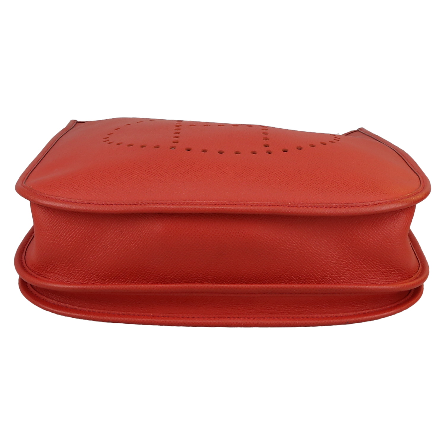Borsa a tracolla Hermès  Evelyne III in pelle Epsom rossa - Detail D1