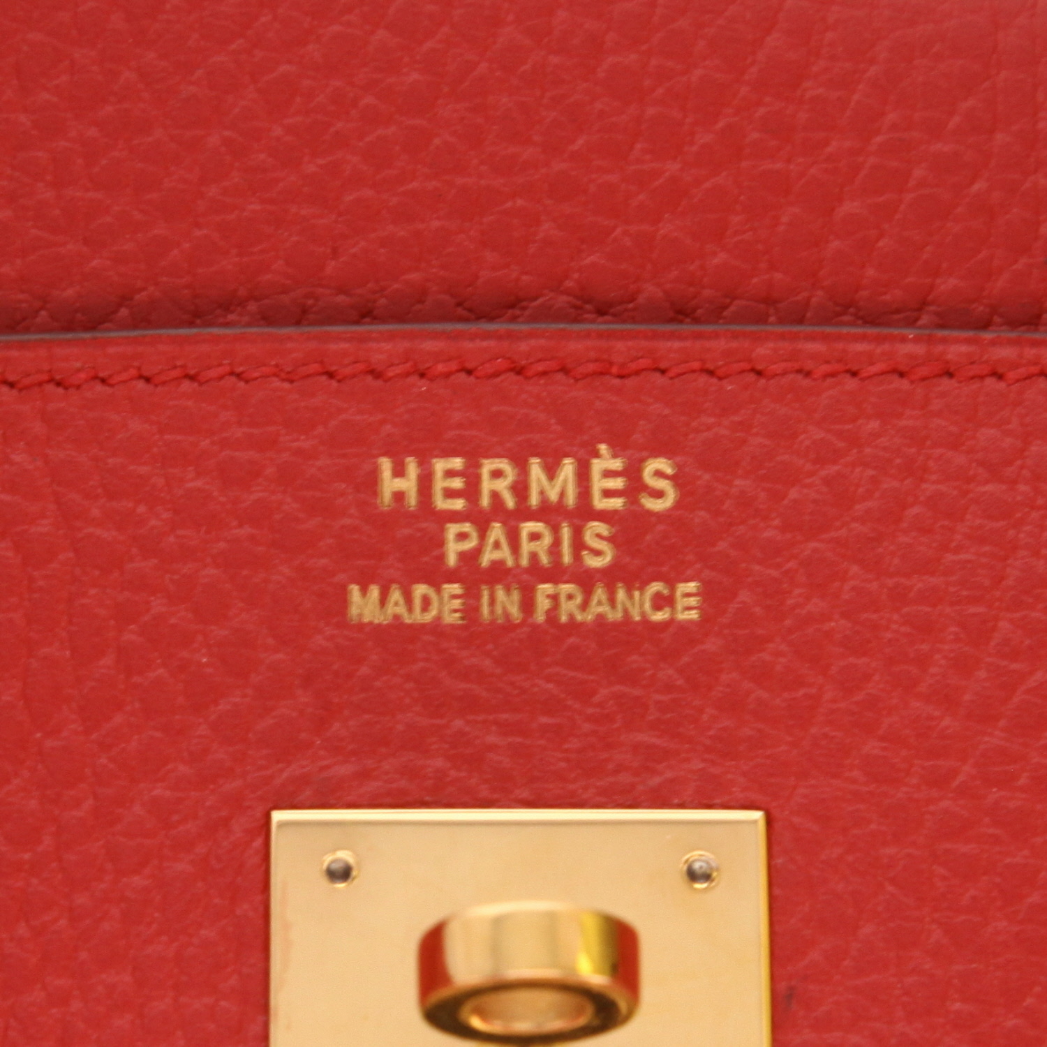 Hermès  Birkin 40 cm handbag  in red Ardenne leather - Detail D2