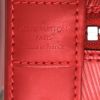Louis Vuitton  Alma medium model  handbag  in red epi leather - Detail D2 thumbnail