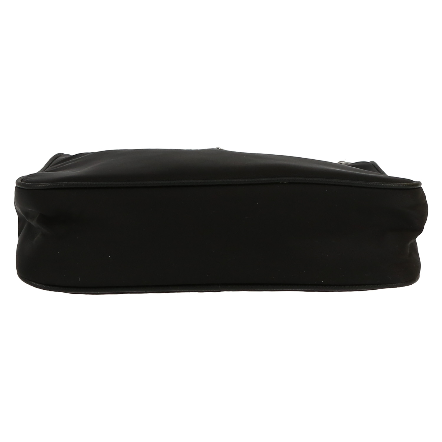 Prada  Re-Edition 2005 shoulder bag  in black canvas and leather - Detail D1