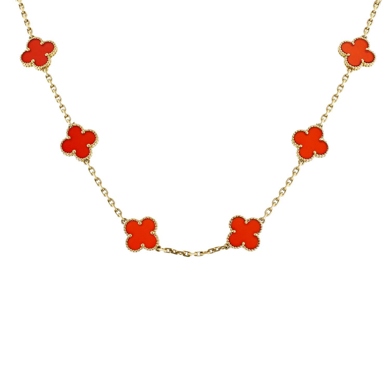Van Cleef & Arpels Vintage Alhambra necklace in yellow gold and cornelian