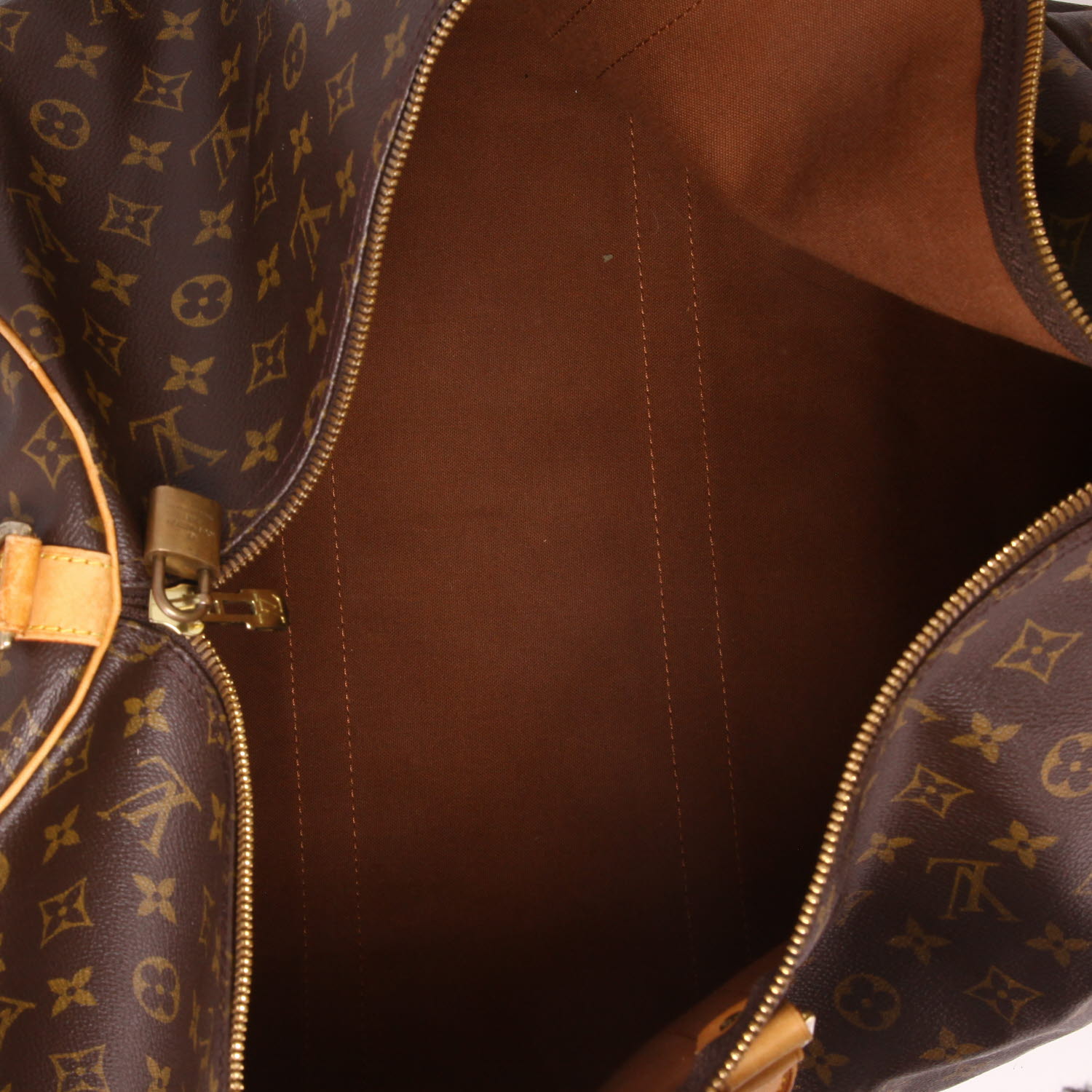 Bolsa de viaje Louis Vuitton  Keepall 55 en lona Monogram marrón y cuero natural - Detail D3