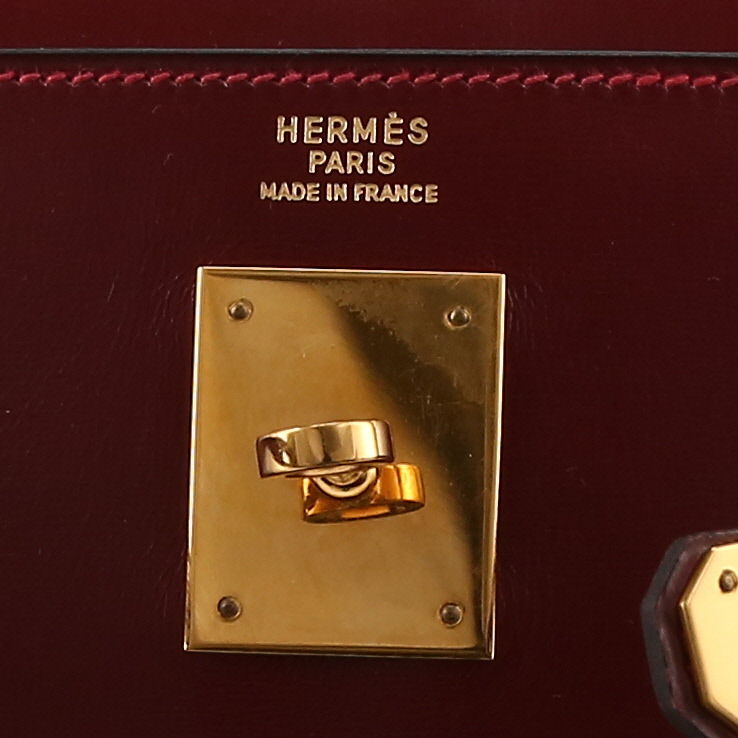 Sac à main Hermès  Kelly 32 cm vintage used from 1985' en cuir box bordeaux - Detail D2