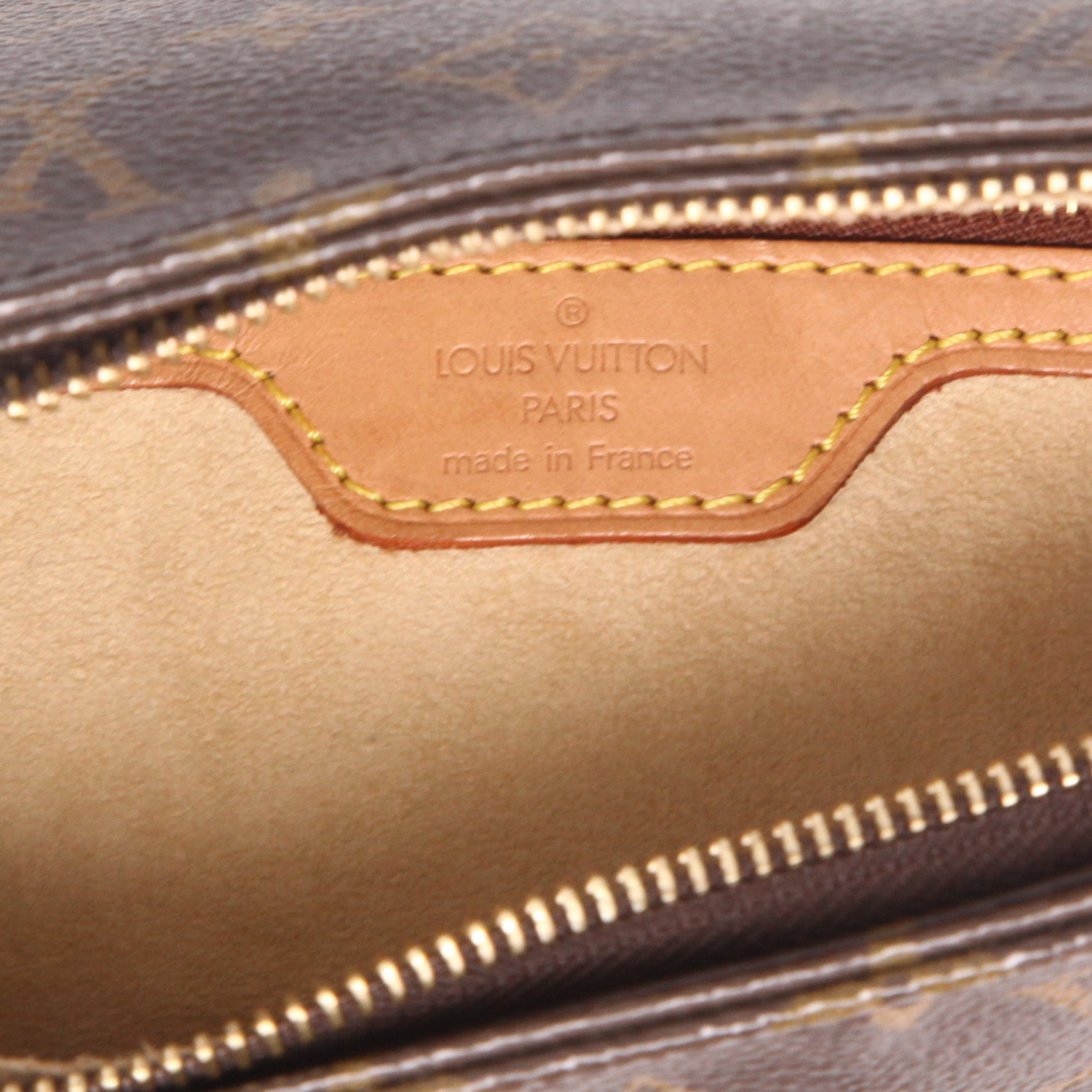 Bolso de mano Louis Vuitton  Looping en lona Monogram marrón y cuero natural - Detail D2