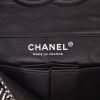 Sac à main Chanel  Timeless en toile noire et blanche - Detail D2 thumbnail