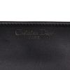Bolso bandolera Dior  Bucket en cuero negro - Detail D2 thumbnail