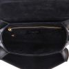 Bolso bandolera Dior  30 Montaigne Avenue en cuero negro - Detail D3 thumbnail