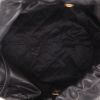 Bolso Cabás Chanel  22 en cuero negro - Detail D3 thumbnail