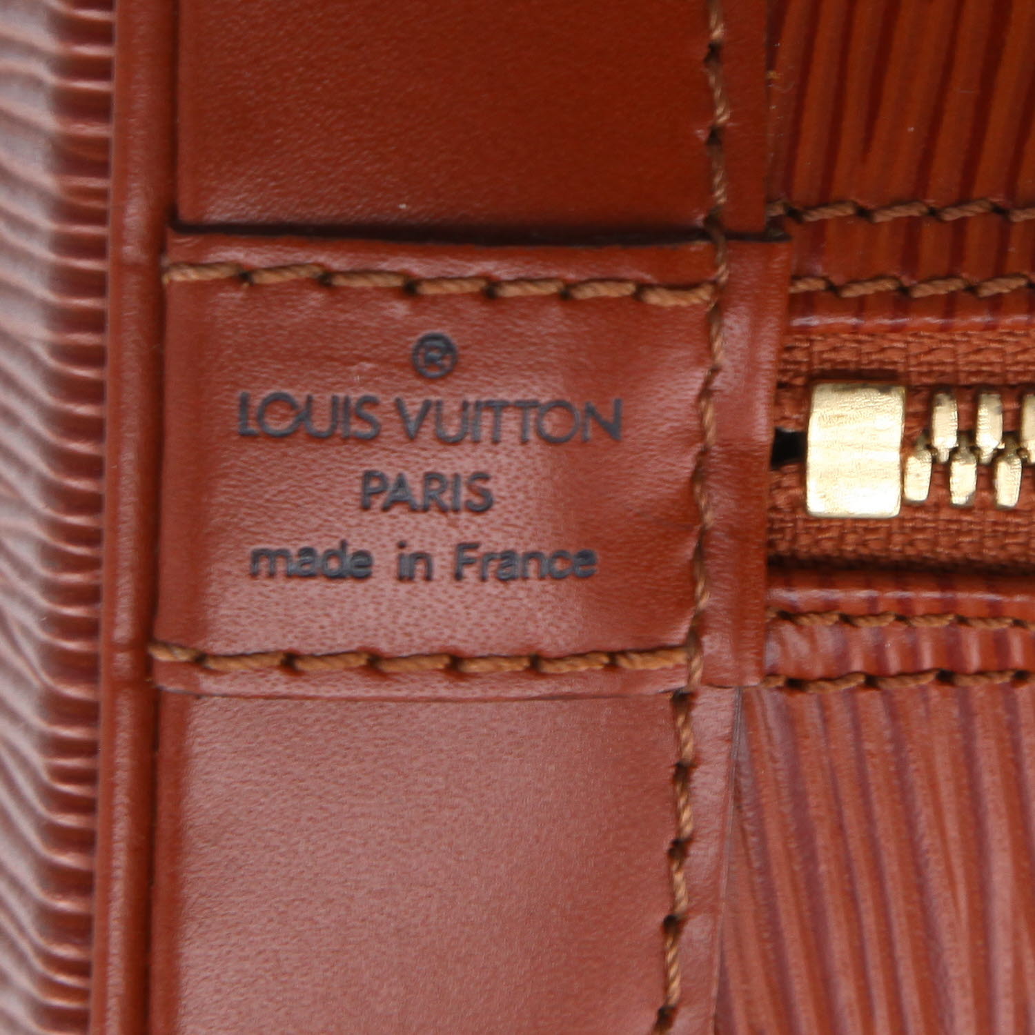 Louis Vuitton  Alma small model  handbag  in cognac epi leather - Detail D2
