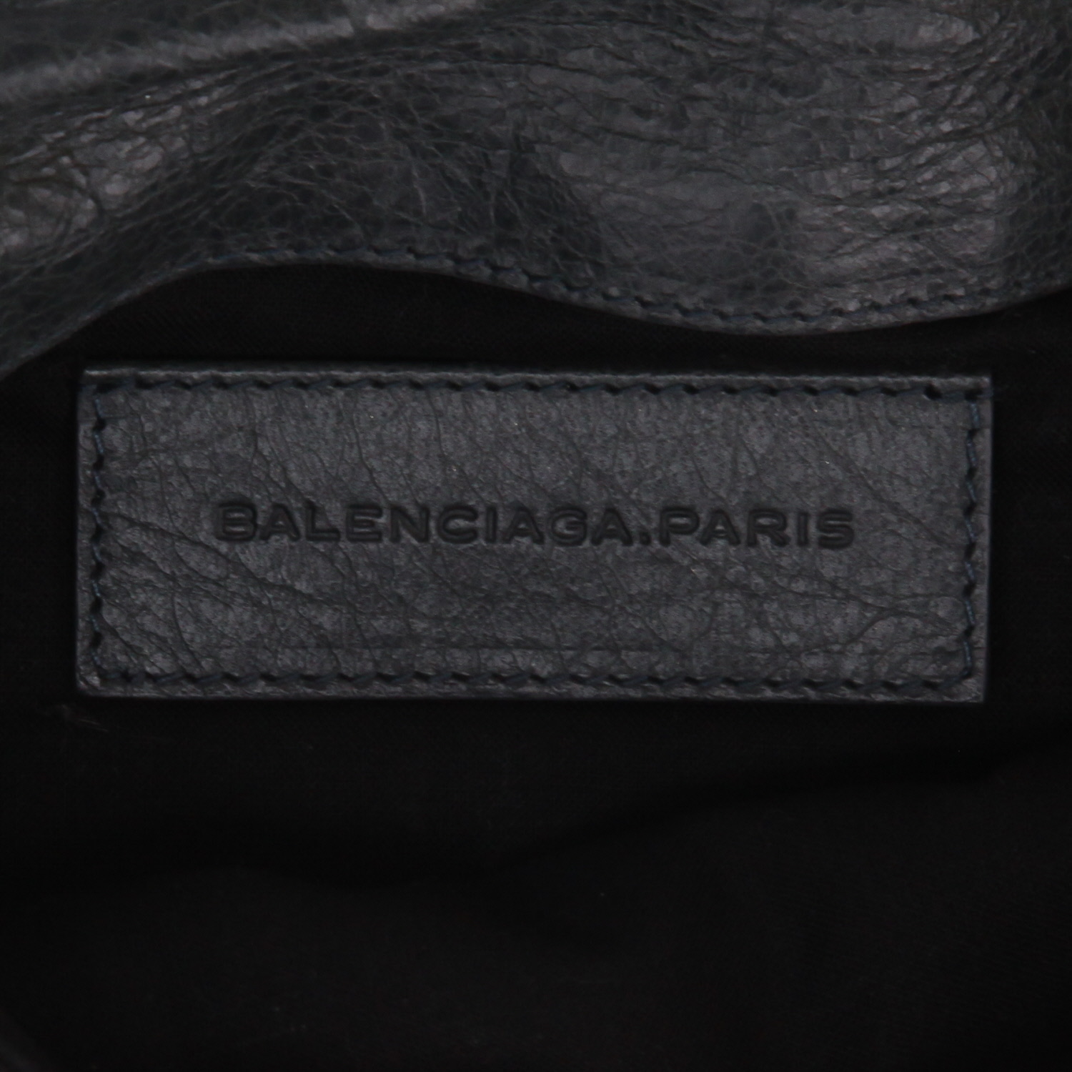 Balenciaga  City pouch  in grey glittering leather - Detail D2