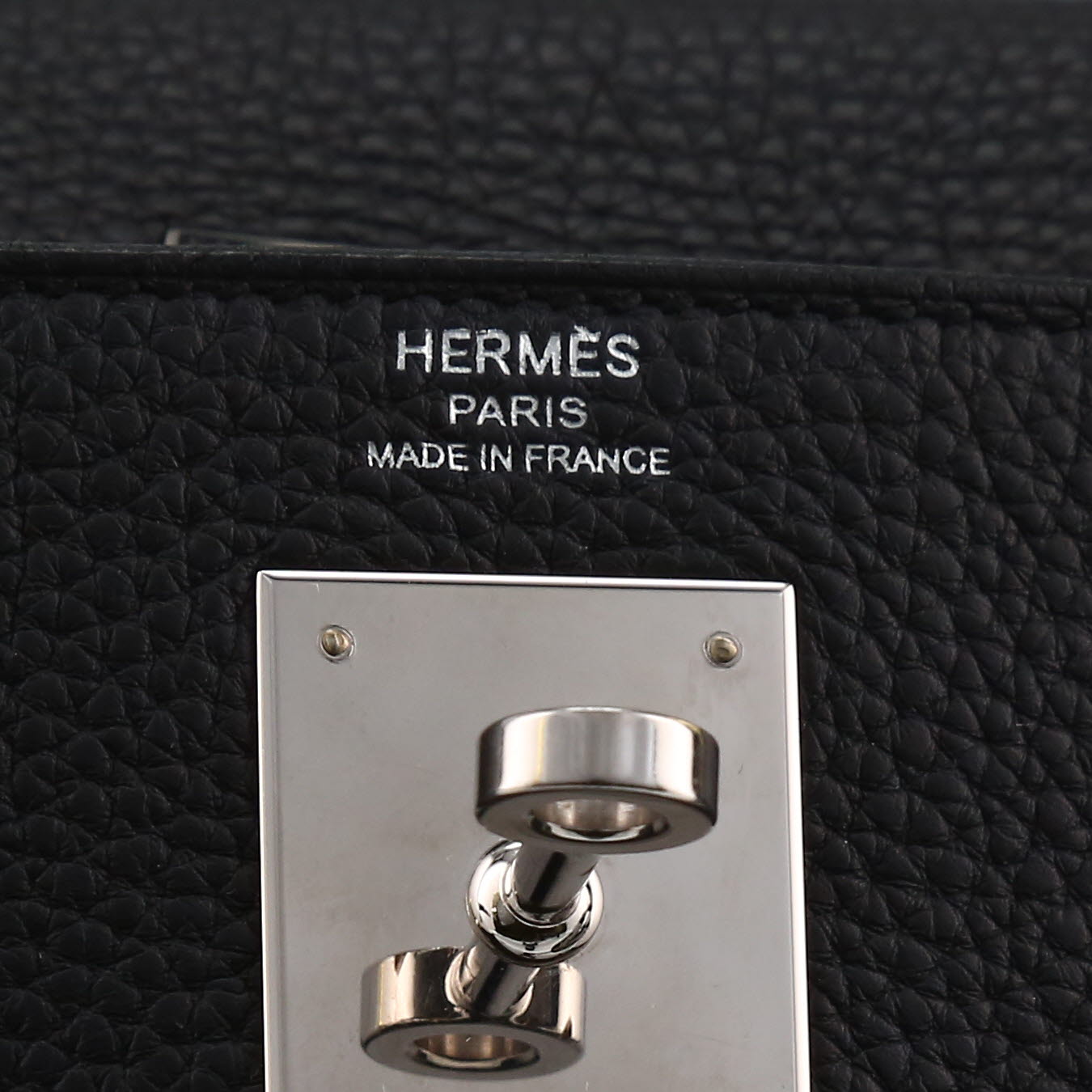 Sac à main Hermès  Kelly 28 cm en cuir togo noir - Detail D2