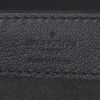 Borsa Louis Vuitton  One Handle Very in pelle martellata nera e pelle monogram nera - Detail D2 thumbnail