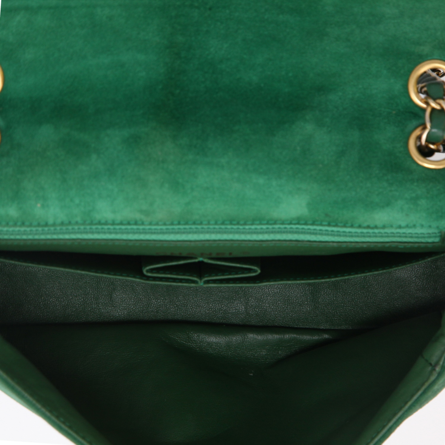 Bolso de mano Chanel  Vintage en ante verde y cuero acolchado verde - Detail D3