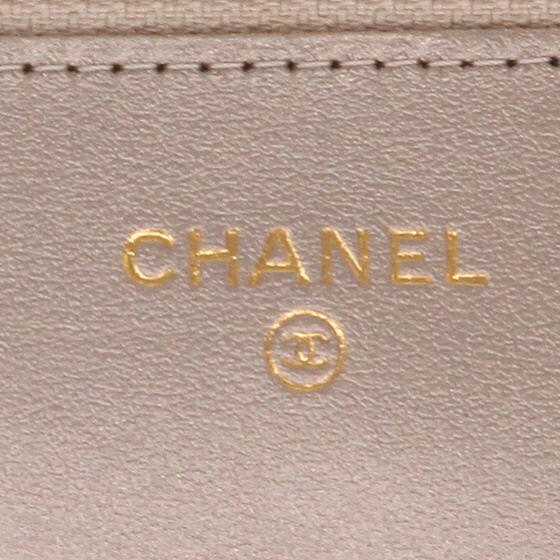 Chanel  Chanel 2.55 - Wallet shoulder bag  in gold quilted leather - Detail D2