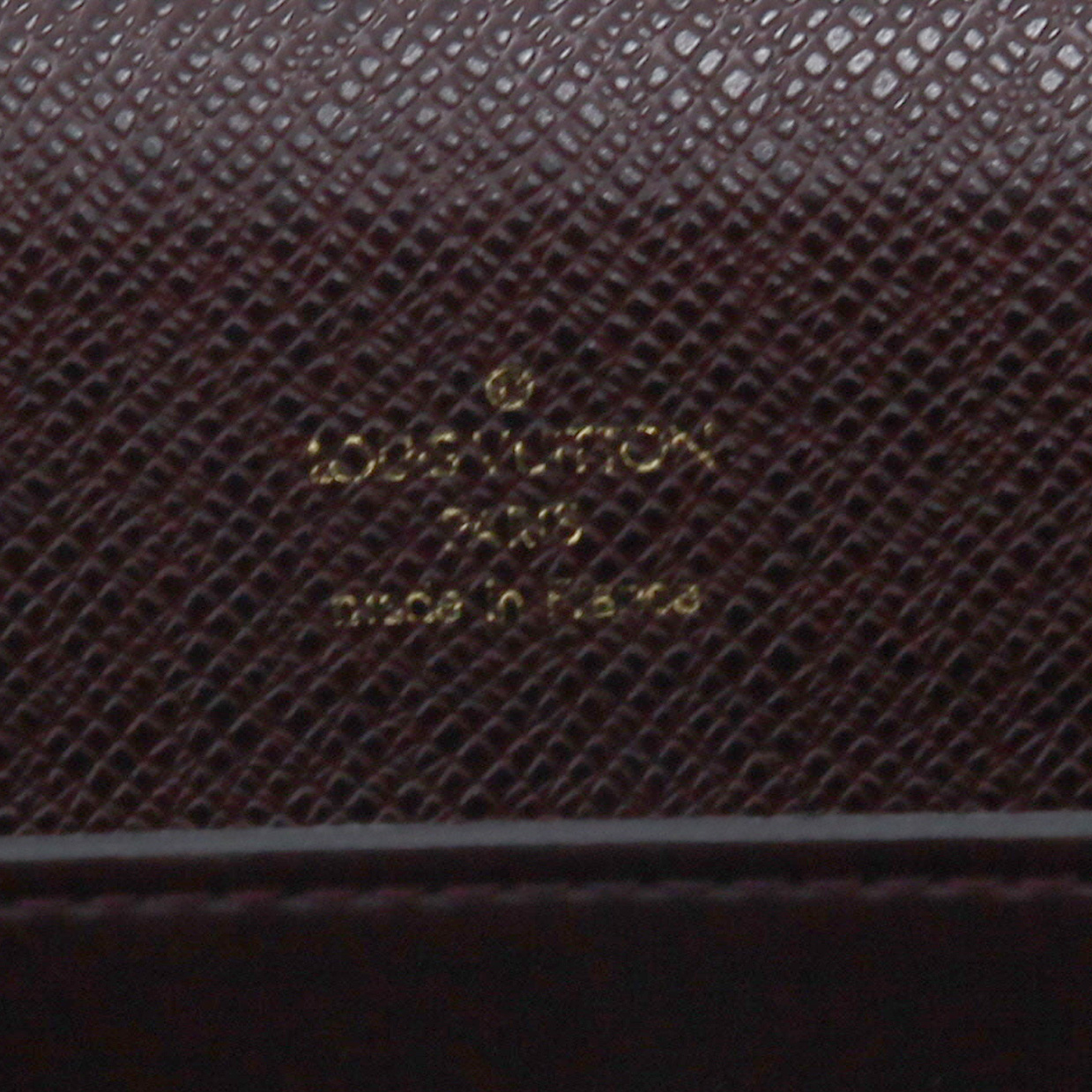 Porte-documents Louis Vuitton  Oural en cuir taiga prune - Detail D2