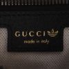 Sac bandoulière Gucci  édition limitée Gucci x Adidas  en toile monogram rouge et cuir noir - Detail D2 thumbnail