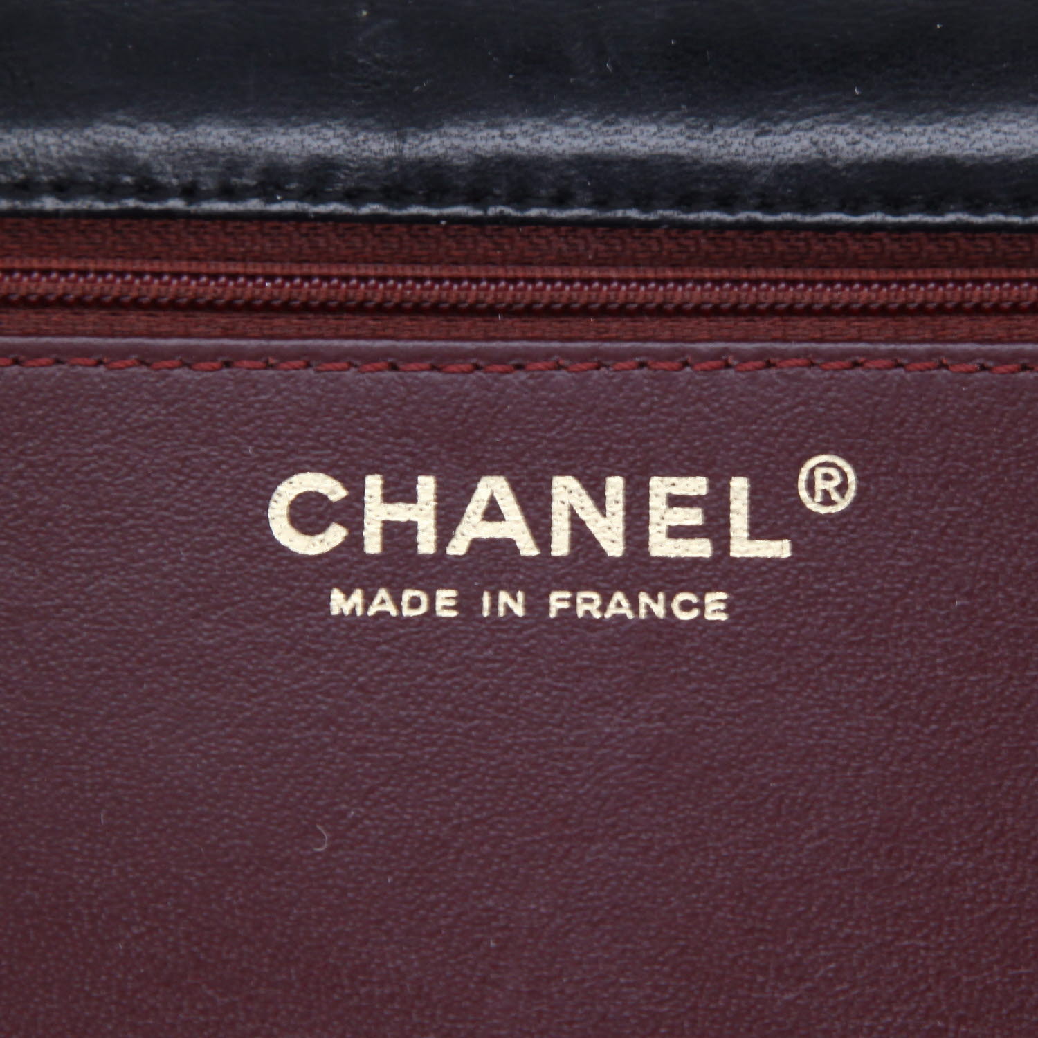 Bolso de mano Chanel  Vintage en cuero acolchado negro - Detail D2