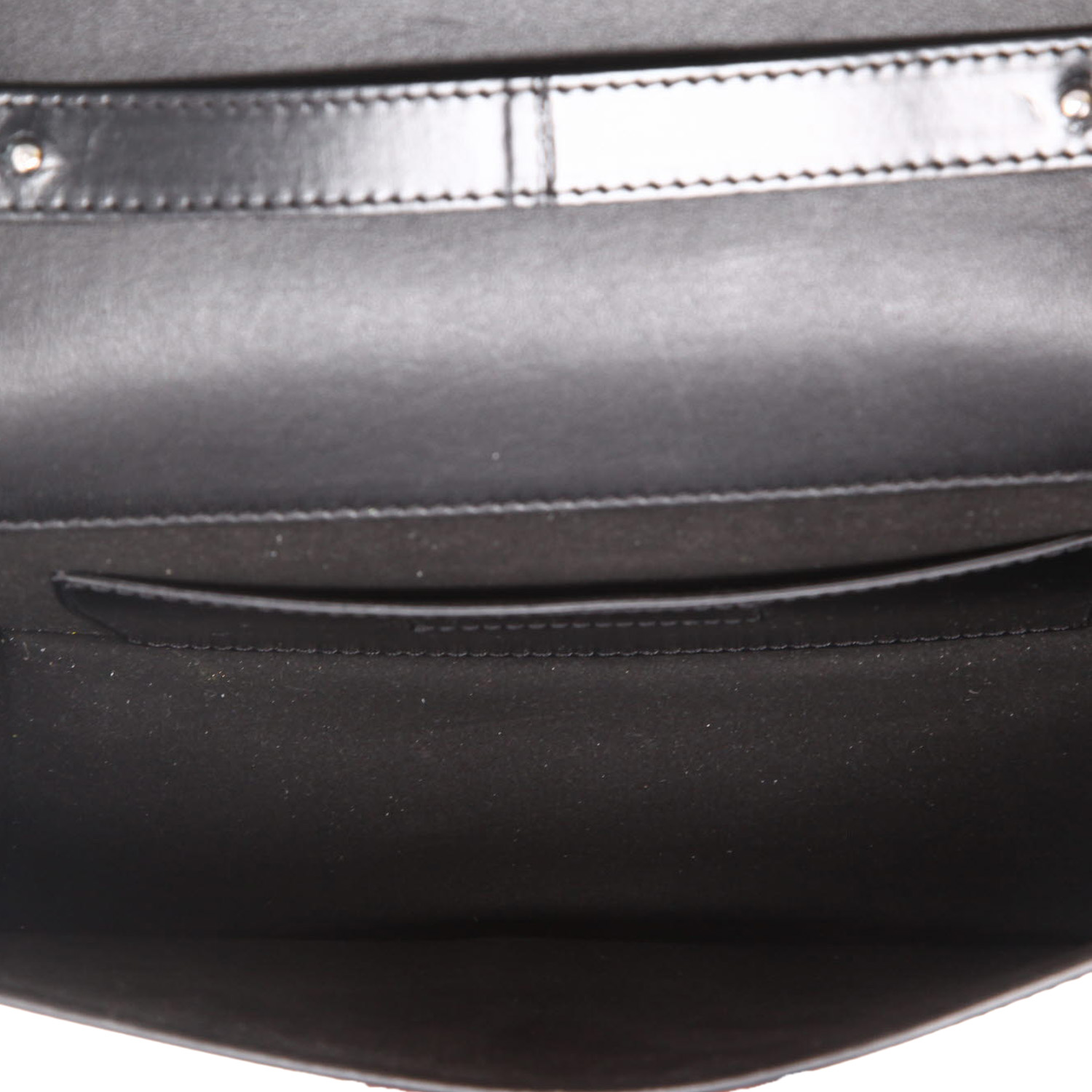 Givenchy  Infinity shoulder bag  in black leather - Detail D3