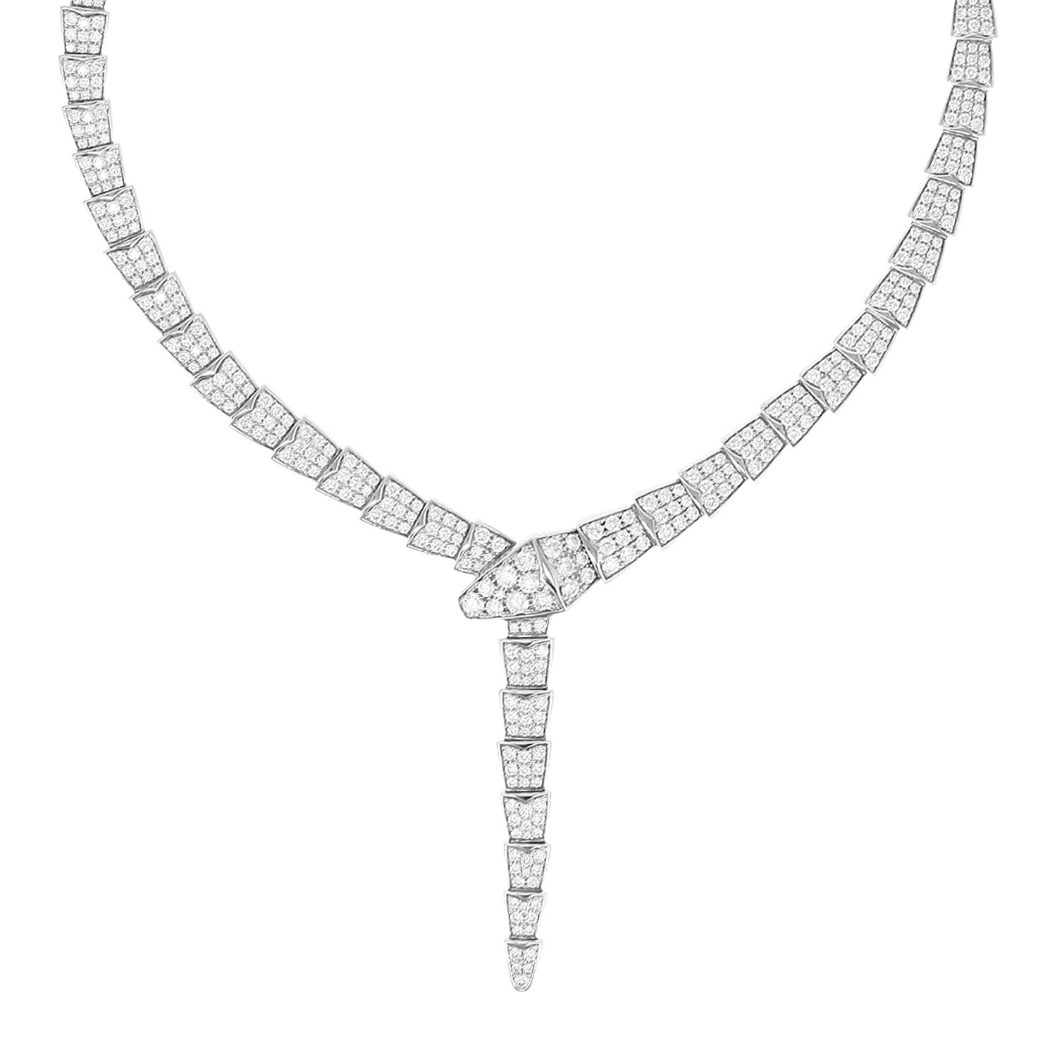 BVLGARI Serpenti Viper Slim Necklace White Gold Full Pavé Diamonds 351 –  Wrist Aficionado