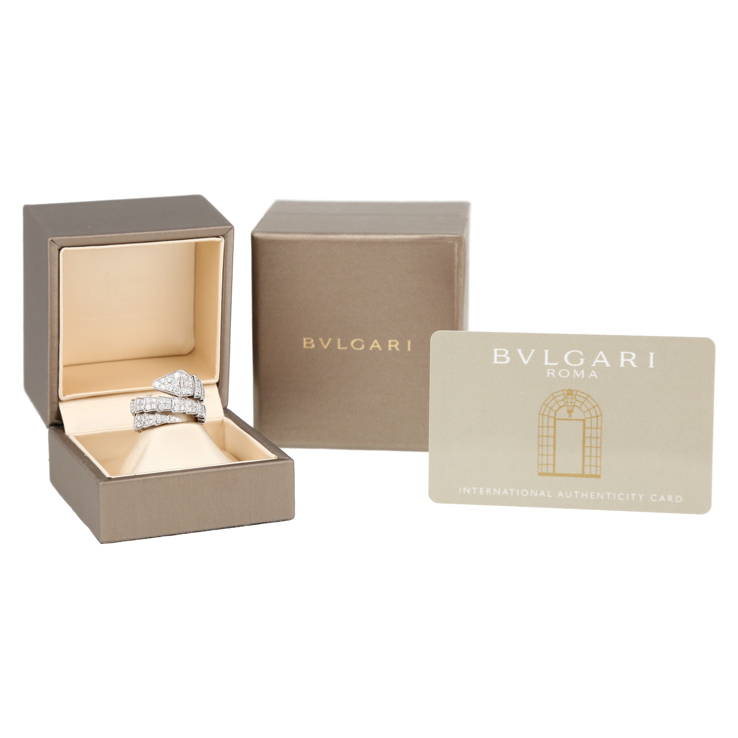 Bulgari Serpenti Viper large model ring in white gold and diamonds - Detail D2