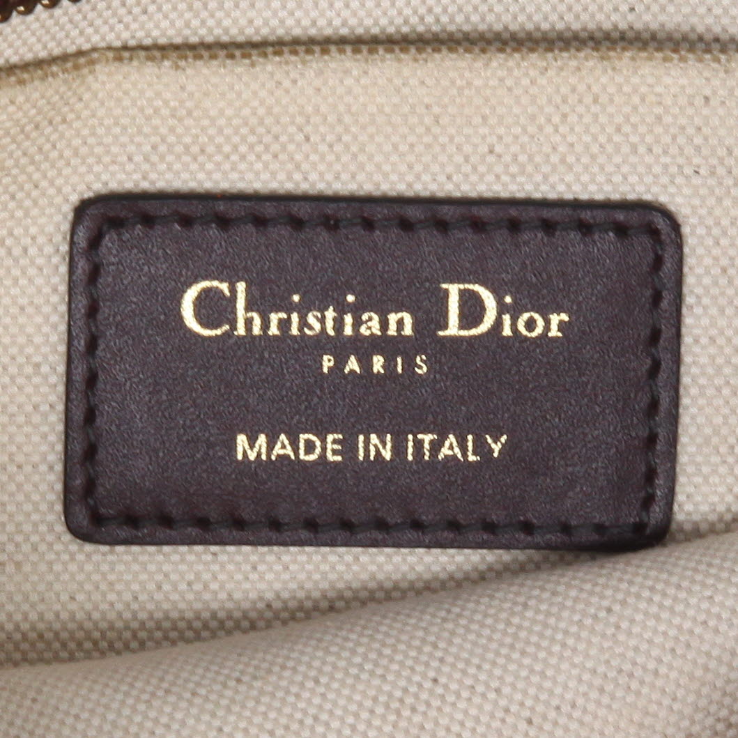 Dior  Diorquake pouch  in burgundy and beige monogram canvas Oblique - Detail D2