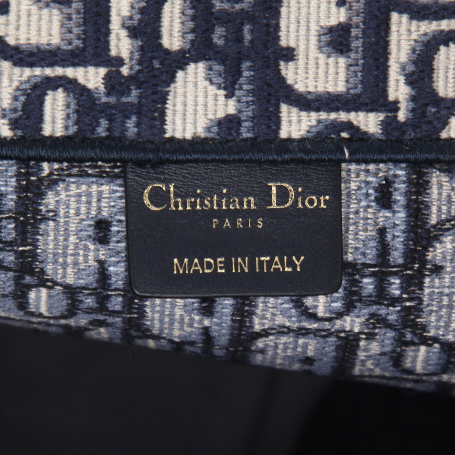 Dior  Book Tote shopping bag  in blue and beige monogram canvas Oblique - Detail D2