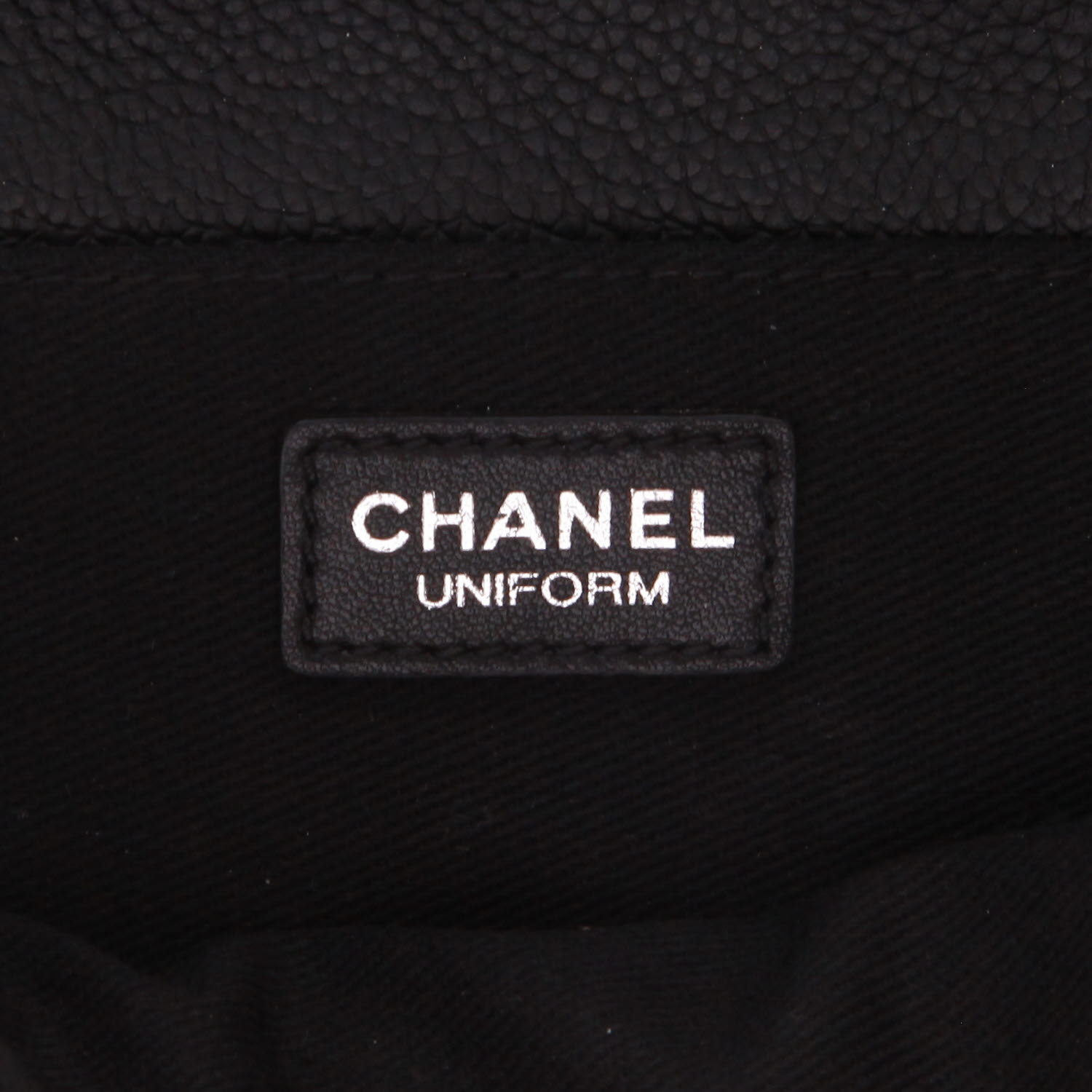 Chanel  Pochette ceinture clutch-belt  in black quilted grained leather - Detail D2