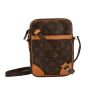 Louis Vuitton  Danube	 shoulder bag  in brown monogram canvas  and natural leather - 360 thumbnail