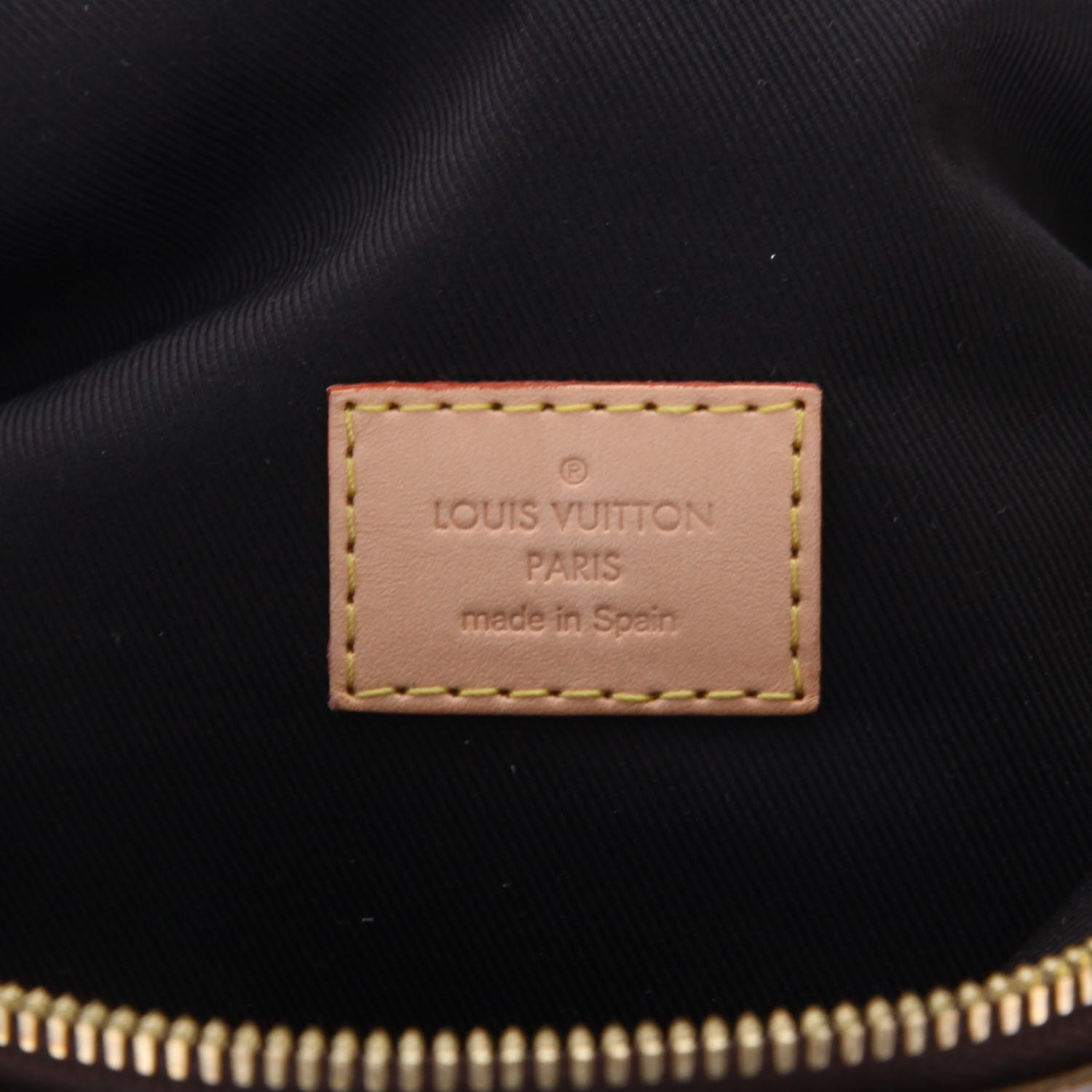 Bolsito-cinturón Louis Vuitton  Bumbag en lona Monogram marrón y cuero natural - Detail D2