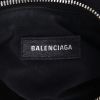 Balenciaga  Cagole shoulder bag  in black leather - Detail D2 thumbnail
