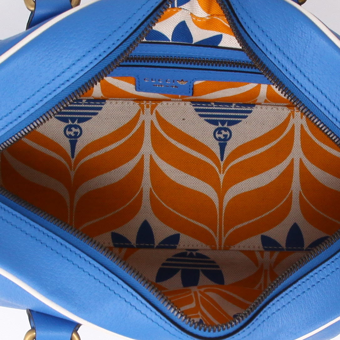 Gucci   shoulder bag  in blue and white leather - Detail D3