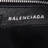 Balenciaga  Cagole shoulder bag  in black burnished leather - Detail D2 thumbnail