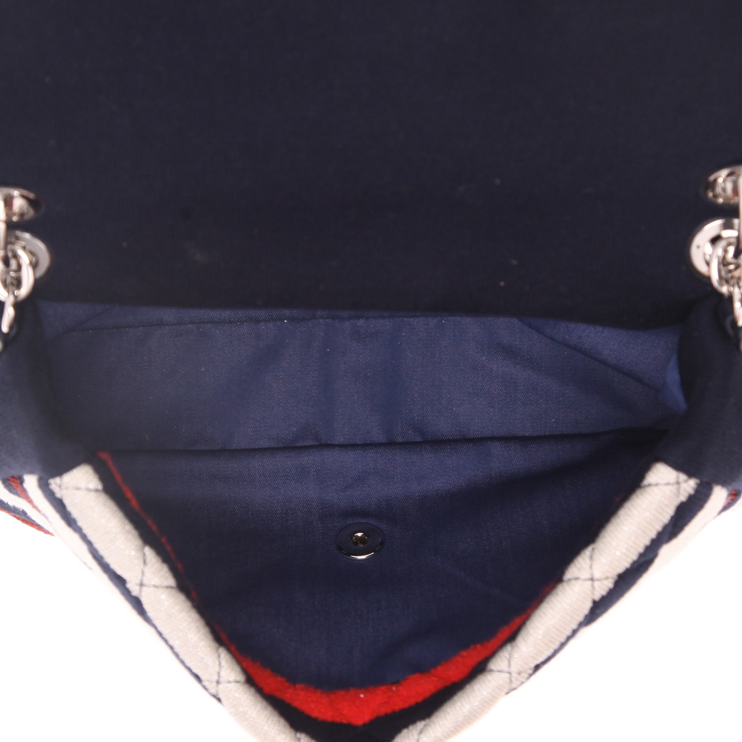 Chanel  Timeless shoulder bag  in red, white and dark blue tricolor  canvas - Detail D3