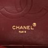 Bolso de mano Chanel  Timeless Classic en cuero acolchado azul marino - Detail D2 thumbnail