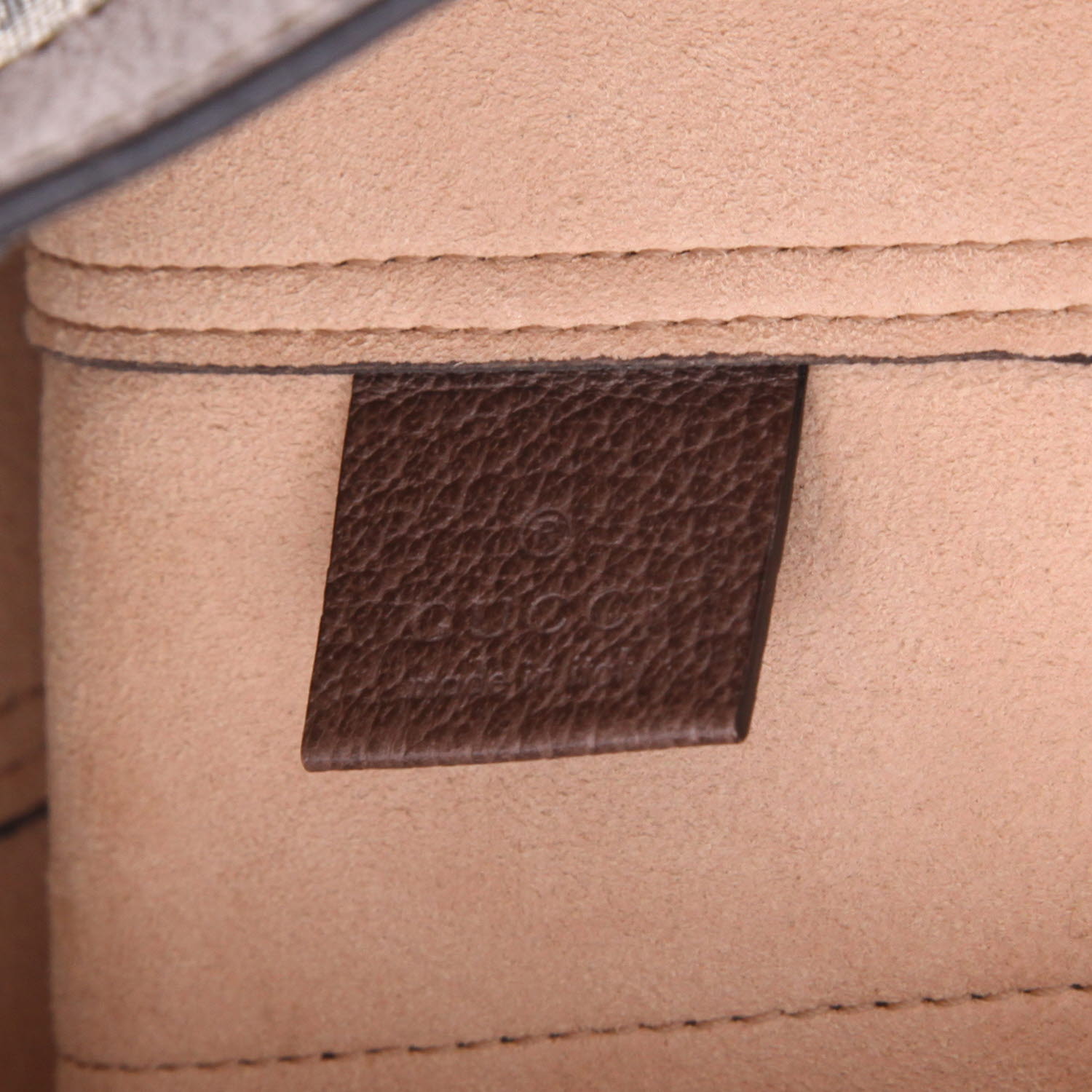 Sac cabas Gucci  Suprême GG en toile monogram enduite beige et cuir marron - Detail D2