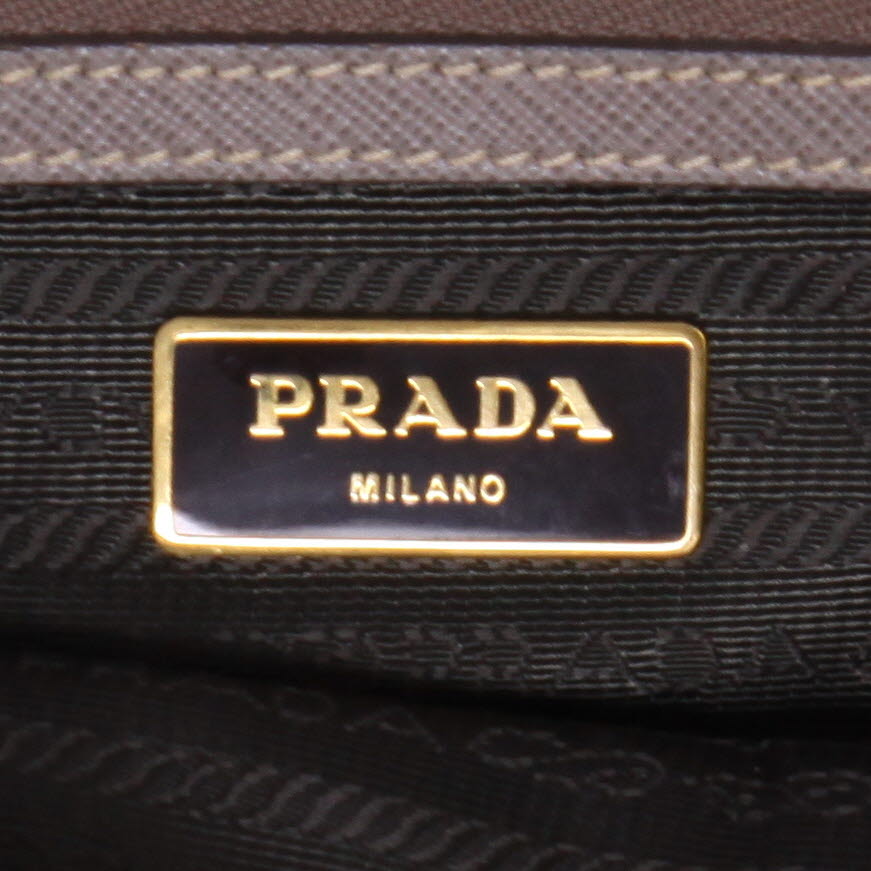 Borsa Prada  Galleria in pelle saffiano beige - Detail D2